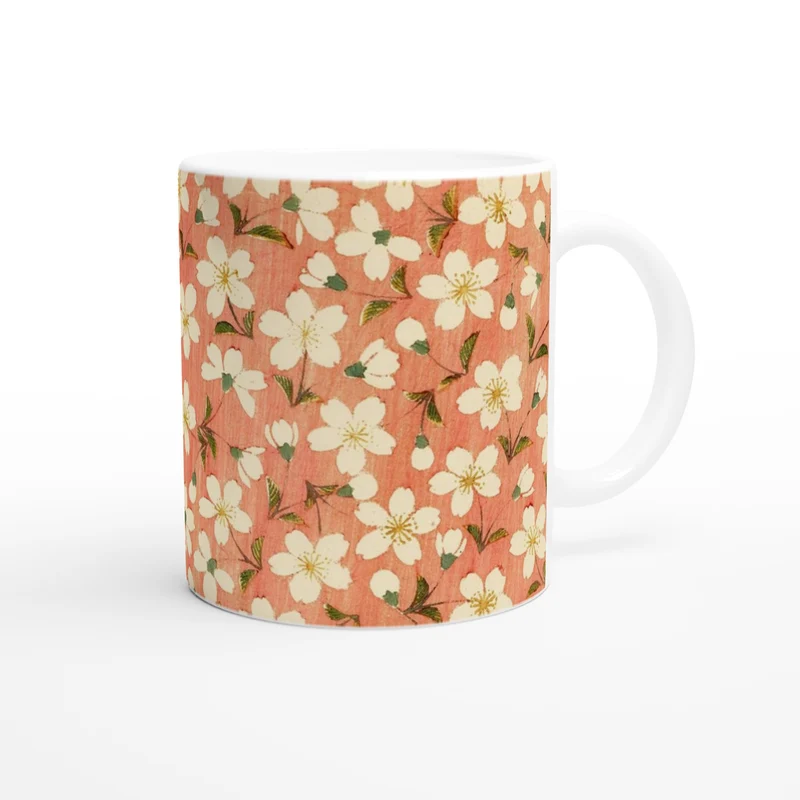 Keramiktasse mit Blütenmuster