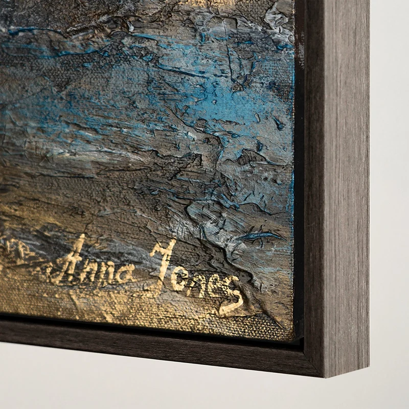 „Goldene Bucht“ – Handgemaltes Triptychon mit Küstenlandschaft und grauem Rahmen