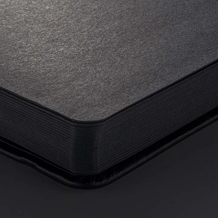 SAKURA Black Paper Sketching Pad