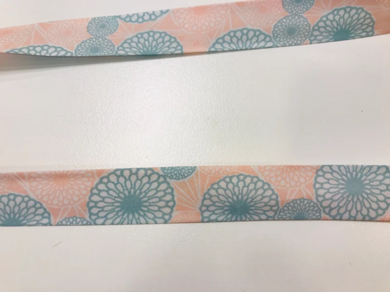 Schrägband Blumen rosa blau