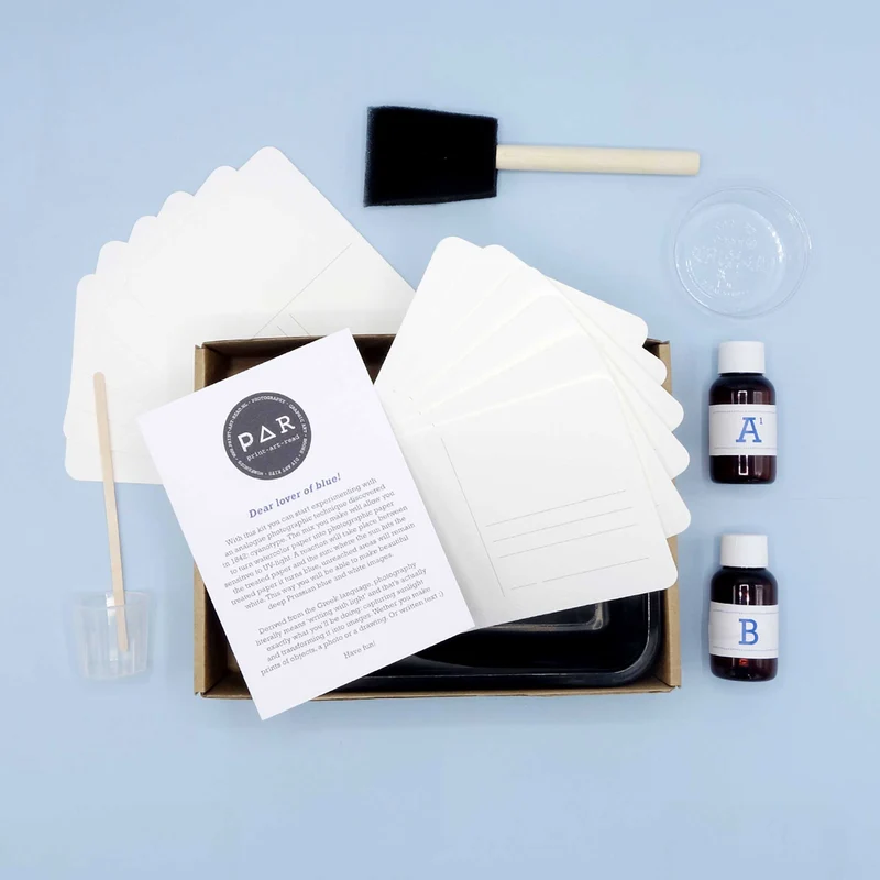 PAR - Cyanotype kit - Postcard