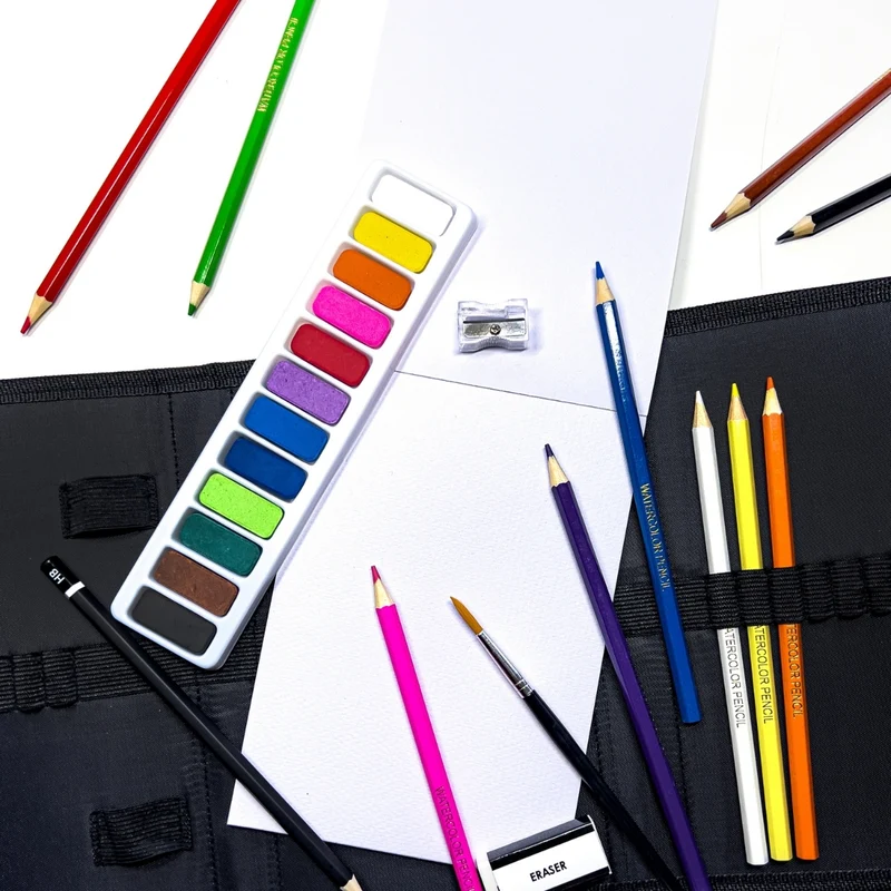 Create - Watercolour Painting & Sketching Travel Bag 28 piece Set