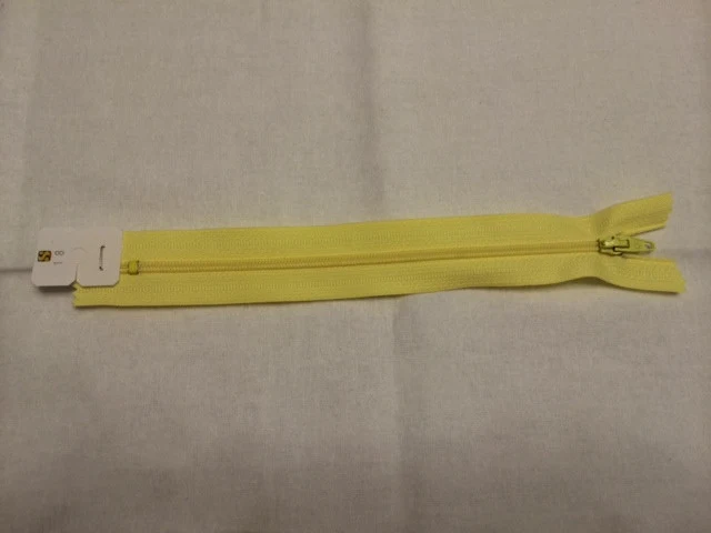 Reißverschluss hellgelb 18cm 1,3€