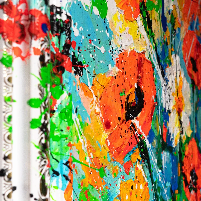 Handgemaltes florales Acrylbild "Wärme der Blütenblätter"