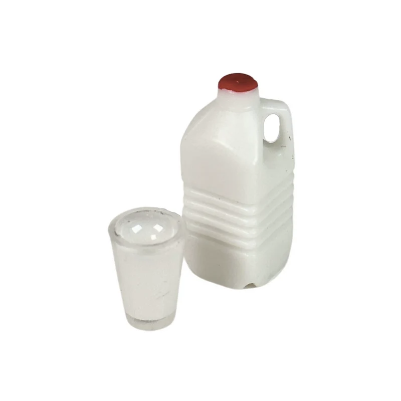 Milchkanister & Glas