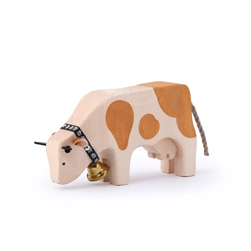 Kuh 2 fressend Simmentaler