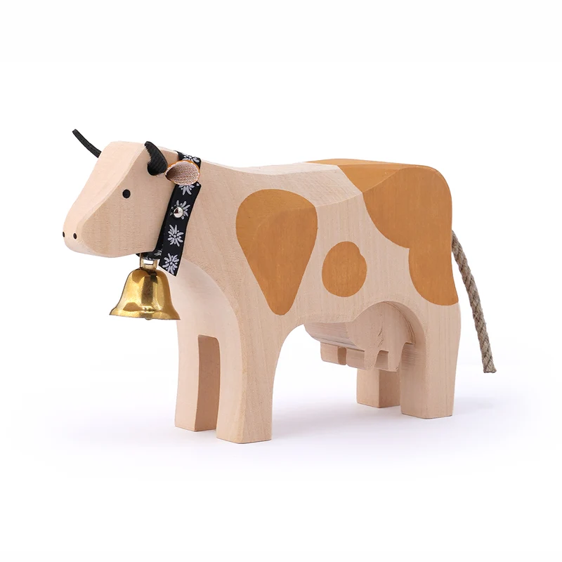 Kuh 3 stehend Simmentaler