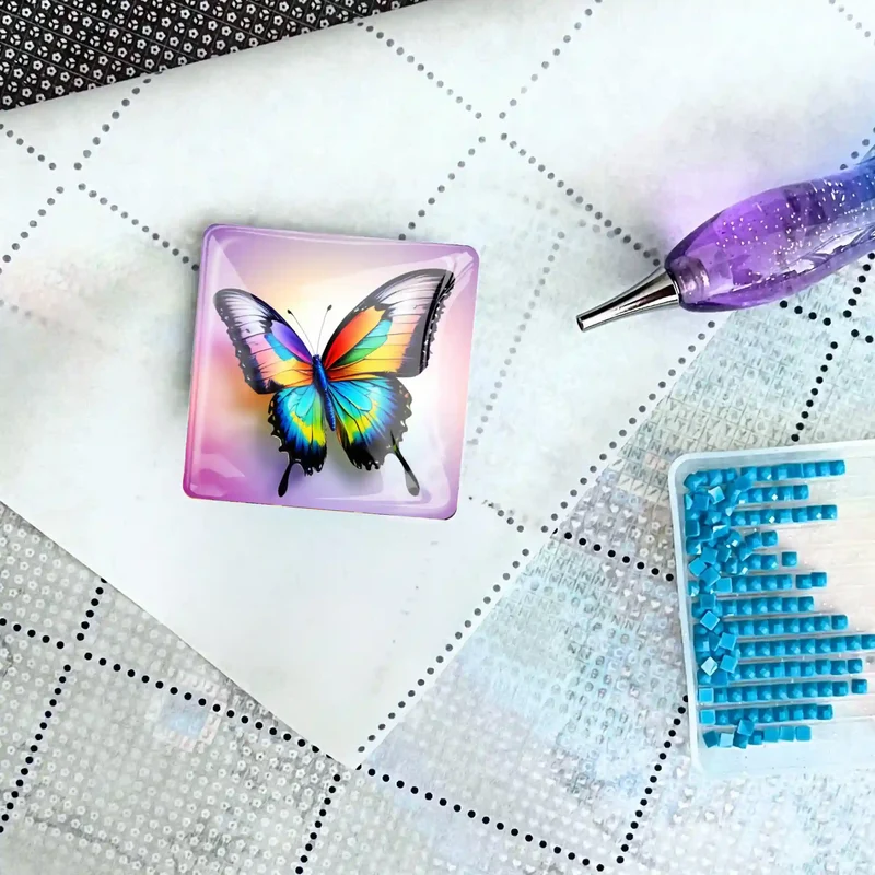 Cover Minder - Moni Live Verkauf - Butterfly Mona