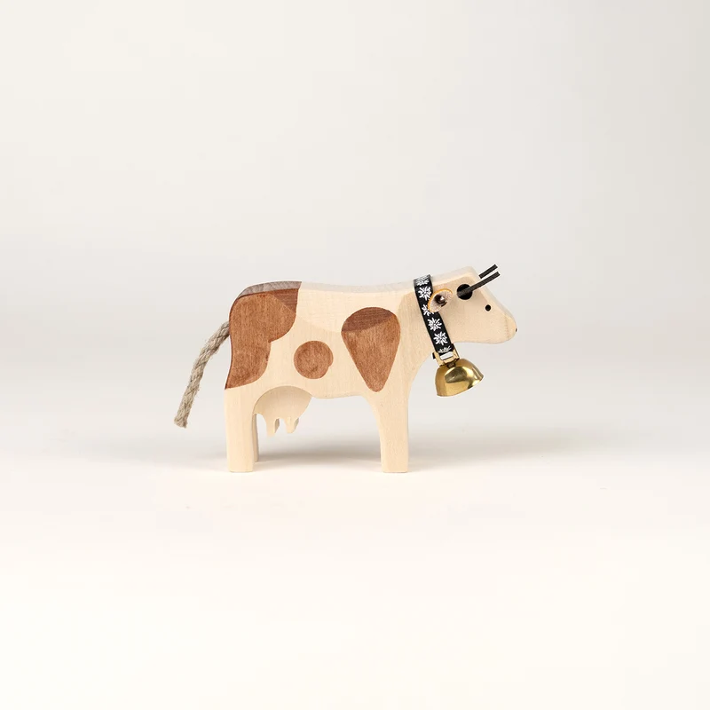 Kuh 1 stehend Red Holstein