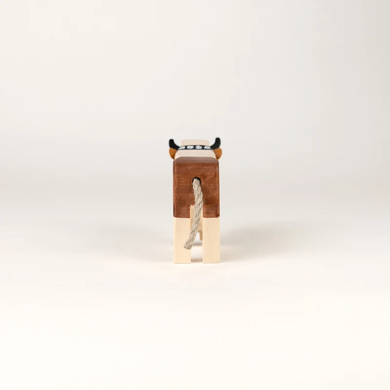 Kuh 1 stehend Red Holstein