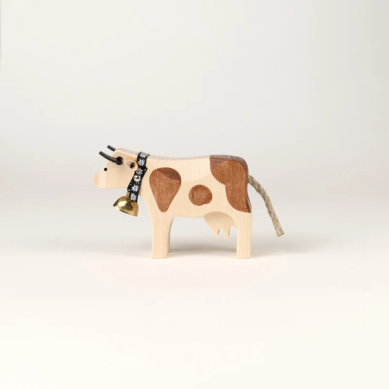 Kuh 1 stehend Red Holstein