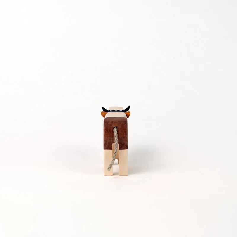 Kuh 2 stehend Red Holstein