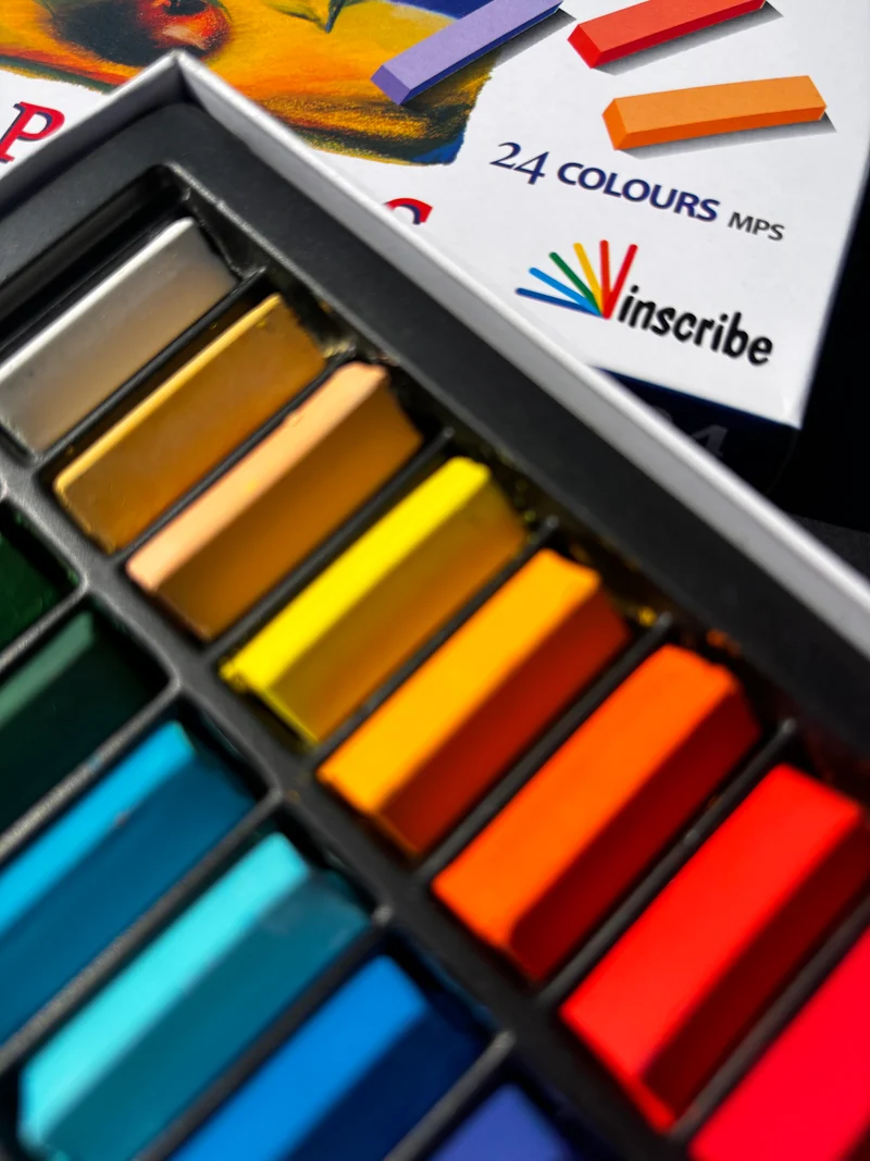 Inscribe - Soft Pastel - 24 Half Sticks