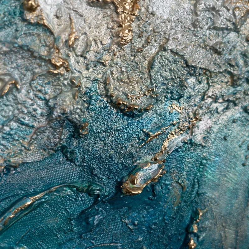 Runde abstrakte Acrylmalerei in Gold-Blau – Kunstwerk "Der Schimmer der Ewigkeit"