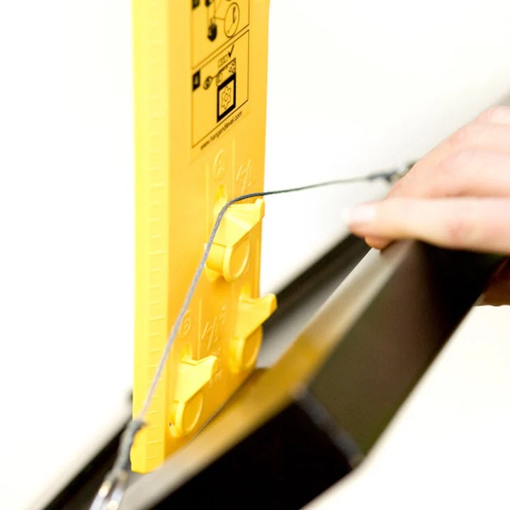 Plastic Spirit Level with Hanging Markings