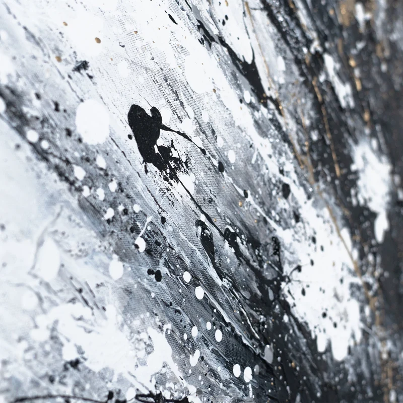 Abstraktes Leinwandbild mit Rahmen „Energie der Linien“ – monochrome Kunst mit Gold