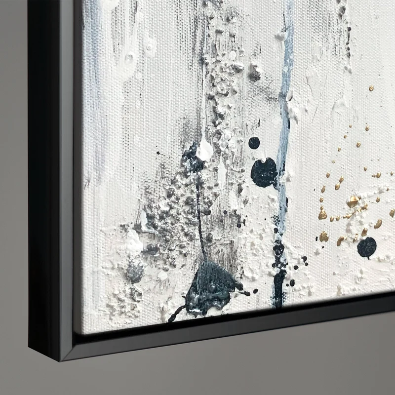 Abstraktes Leinwandbild mit Rahmen „Energie der Linien“ – monochrome Kunst mit Gold