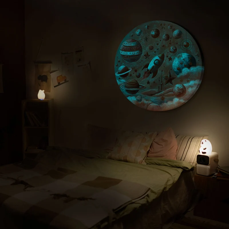 Runde Leinwand mit strahlenden Sternen und galaktischen Planeten