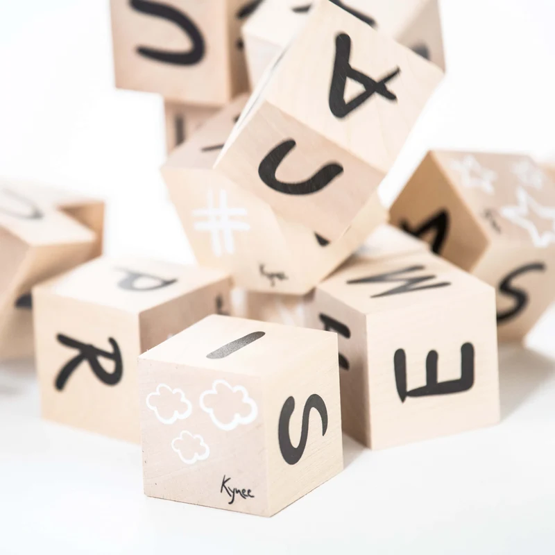 Deko-Würfel Buchstaben 16-teilig