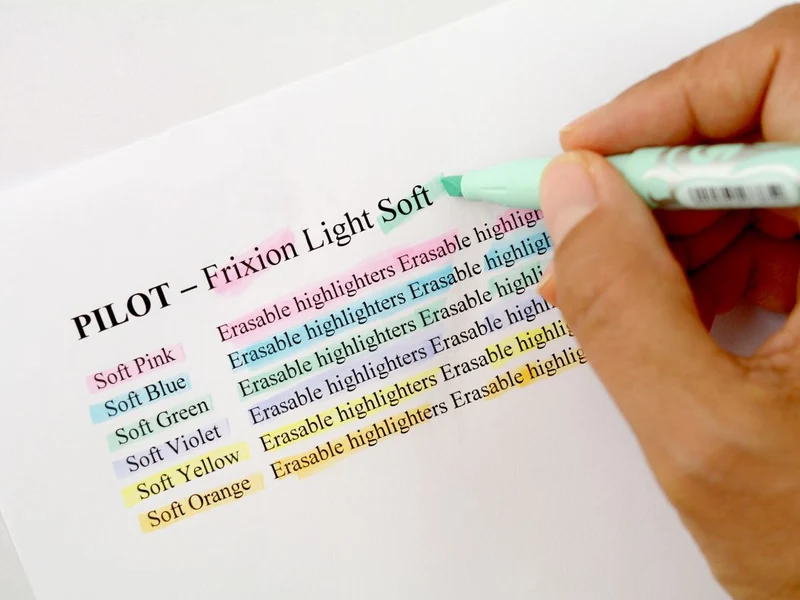 Pilot - FriXion Light Soft - Highlighter pen - Soft Pastel Blue - Medium Tip