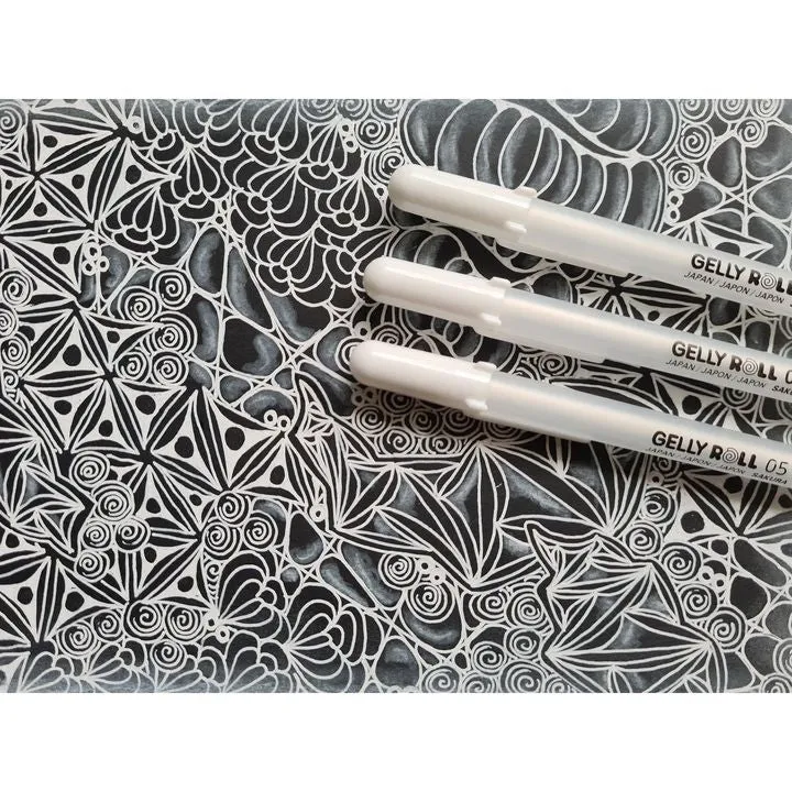 Sakura Gelly Roll White Gel Pens