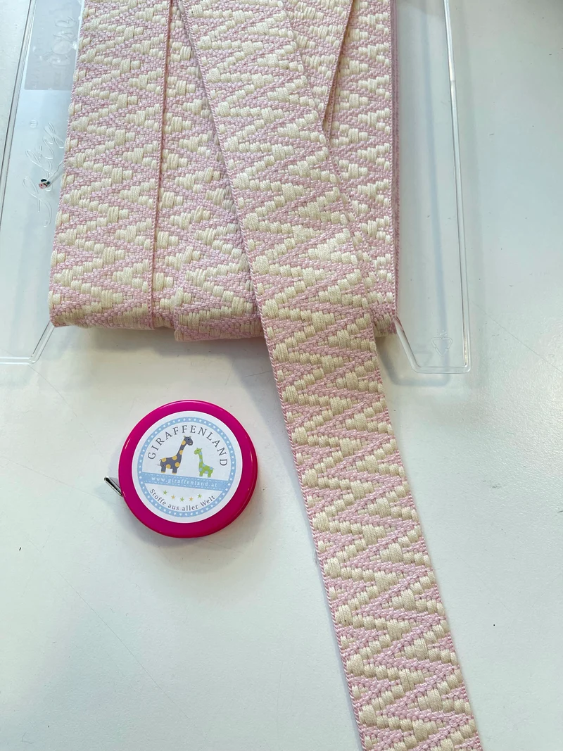 Gurtband 40mm dünn Zickzack beidseitig hellrosa/creme