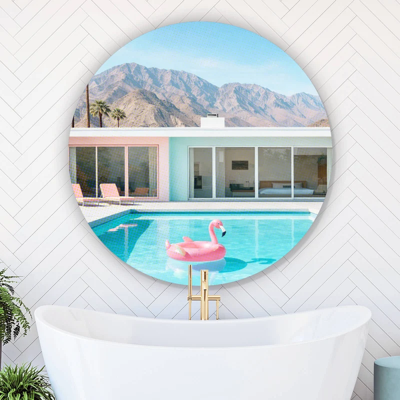 Aluminiumbild Modernes Poolhaus mit Palmen und Bergkulisse Kreis