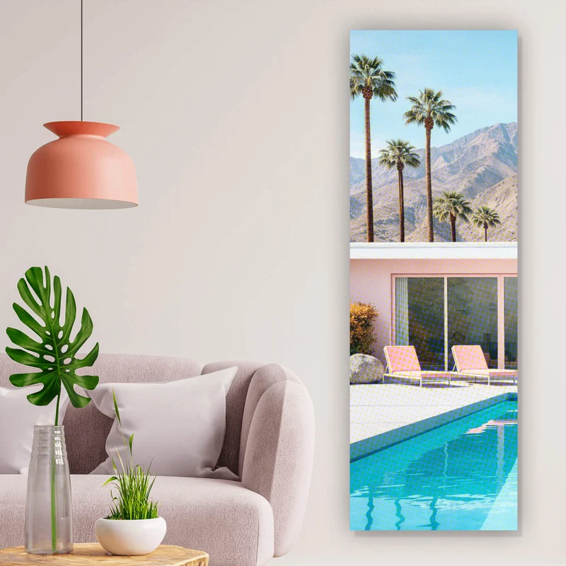 Acrylglasbild Modernes Poolhaus mit Palmen und Bergkulisse Panorama Hoch