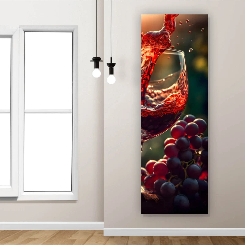 Poster Edles Weinglas mit frischen Trauben Panorama Hoch