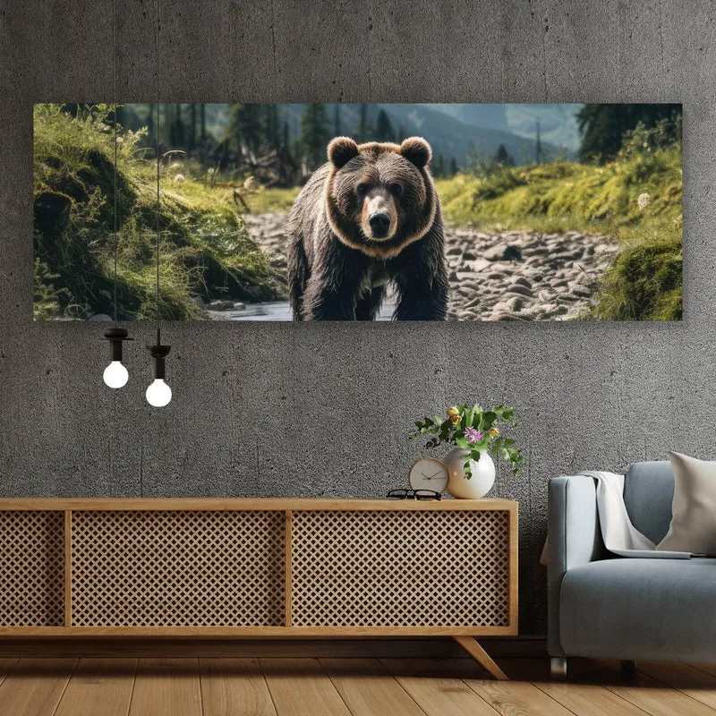 Leinwandbild Mächtiger Bär in natürlicher Umgebung Panorama