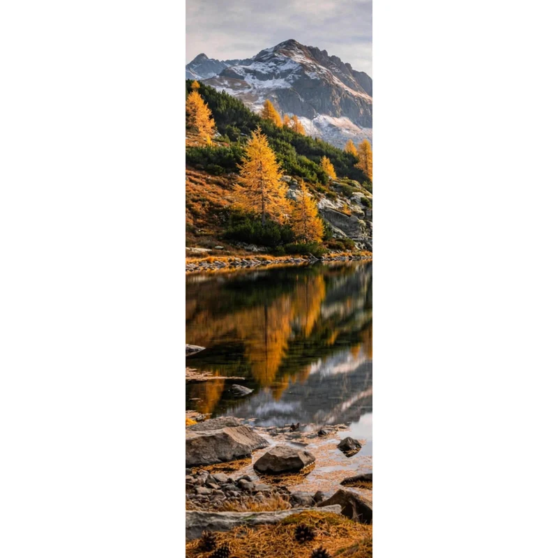 Spannrahmenbild Atemberaubende Landschaft mit Bergen und See Panorama Hoch