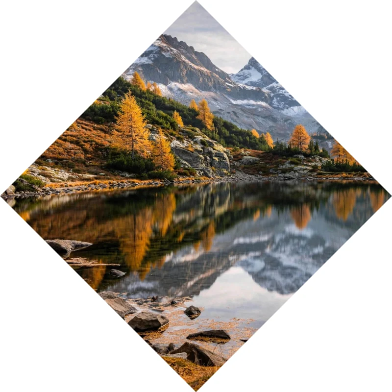 Leinwandbild Atemberaubende Landschaft mit Bergen und See Raute