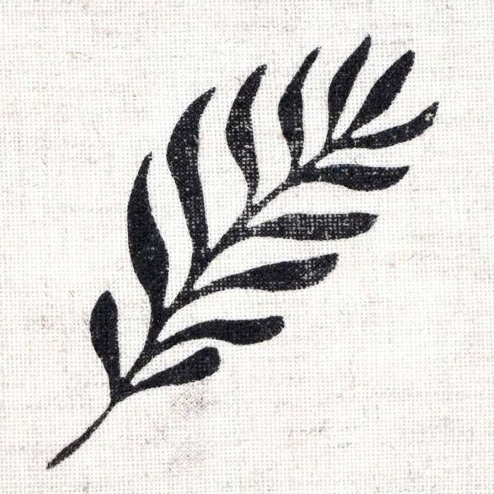 ROSA TALENT Botanical Wooden Stamp No. 6, 4x10 cm