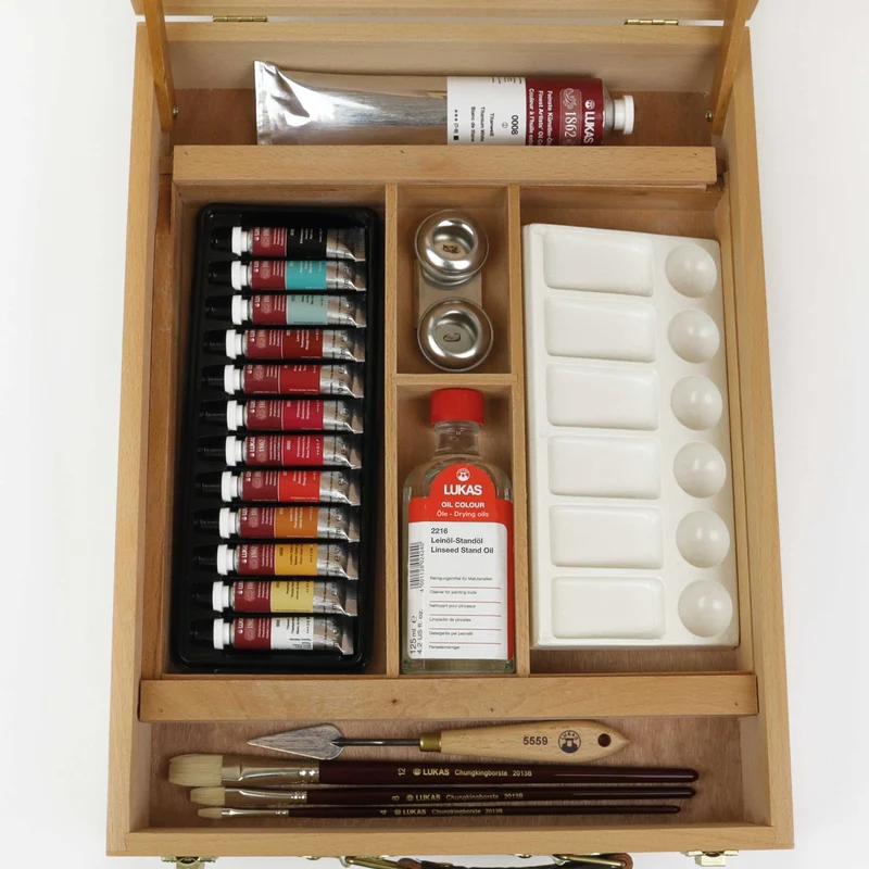 LUKAS 1862 σετ λαδομπογιές σε ξύλινη κασετίνα 12 x 10 ml με αξεσουάρ