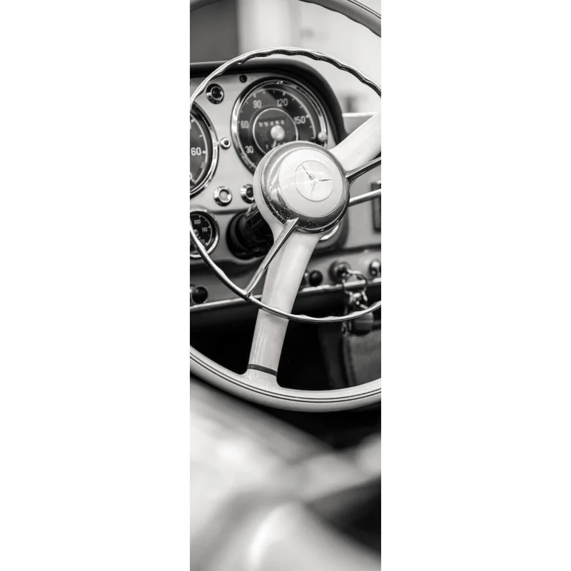 Aluminiumbild gebürstet Klassisches Lenkrad und Armaturenbrett eines Oldtimers Panorama Hoch