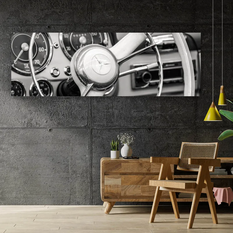 Leinwandbild Klassisches Lenkrad und Armaturenbrett eines Oldtimers Panorama