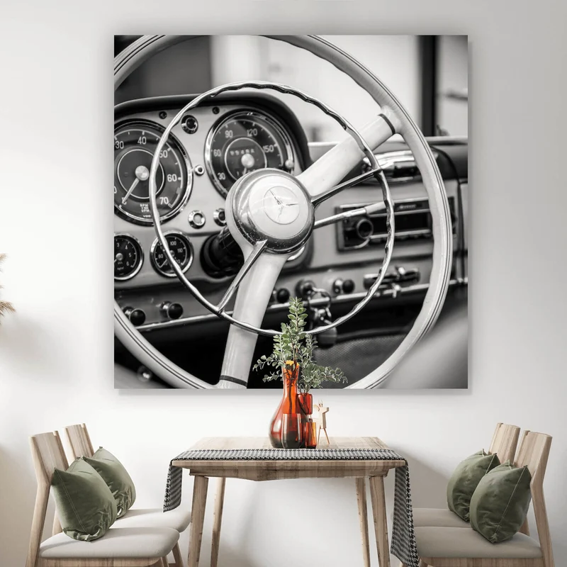 Spannrahmenbild Klassisches Lenkrad und Armaturenbrett eines Oldtimers Quadrat