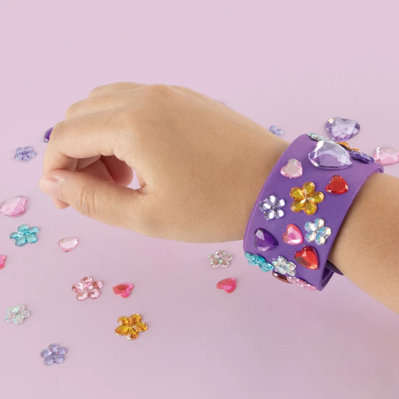 APLI strass acrilici decorativi 100 pz, mix di dimensioni e colori