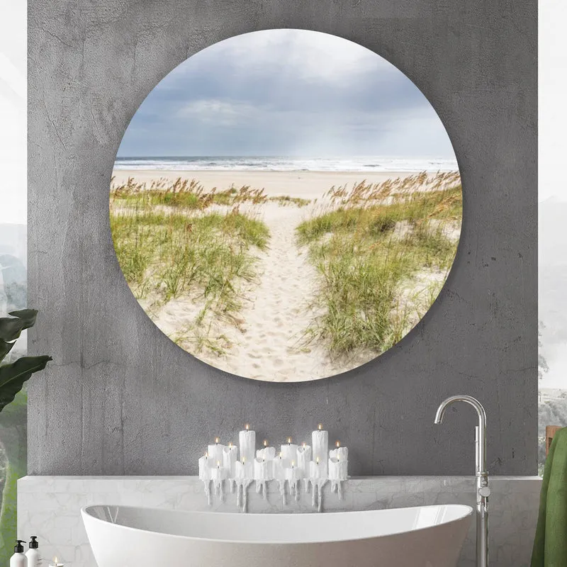 Aluminiumbild gebürstet Strandweg zwischen Dünen unter wolkigem Himmel Kreis