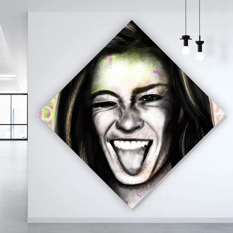 Acrylglasbild Junge Frau zeigt rebellische Geste Raute