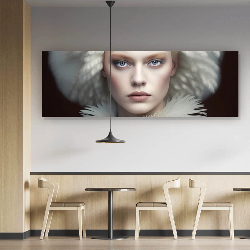 Acrylglasbild Ausdrucksstarke Frau mit modernem Kopfschmuck Panorama