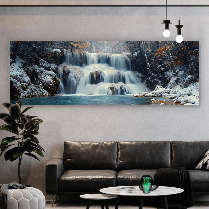 Acrylglasbild Winterlicher Wasserfall in verschneiter Waldlandschaft Panorama