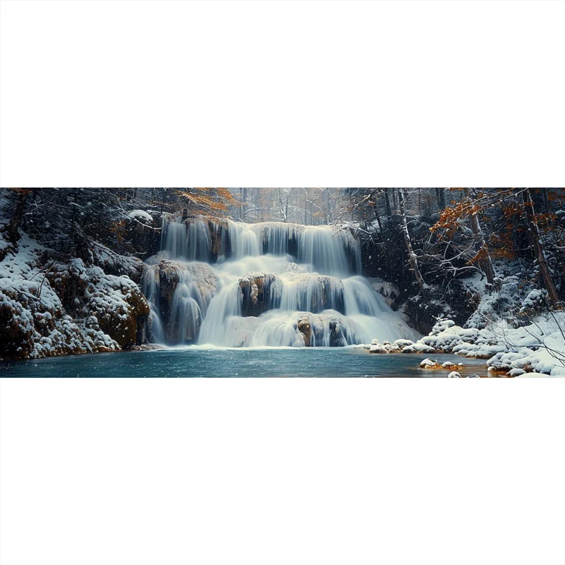 Acrylglasbild Winterlicher Wasserfall in verschneiter Waldlandschaft Panorama